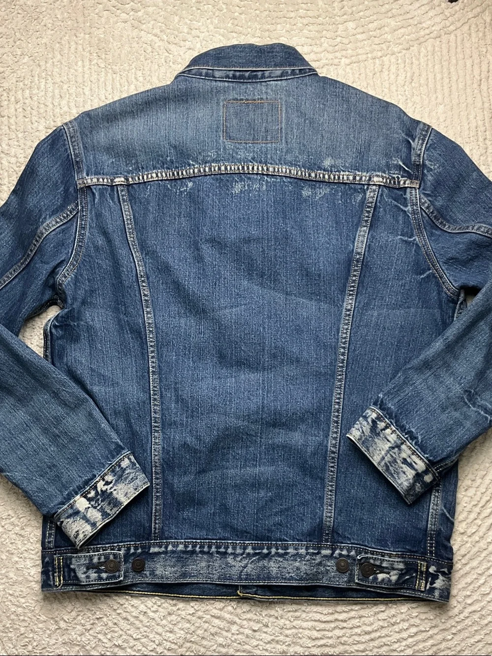 Levi's Distressed Blue Denim Jacket 72334 Size Large - Picture 12 of 16